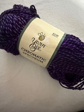 Yarn Bee Chromatic Spectrum Yarn - Dragonfly